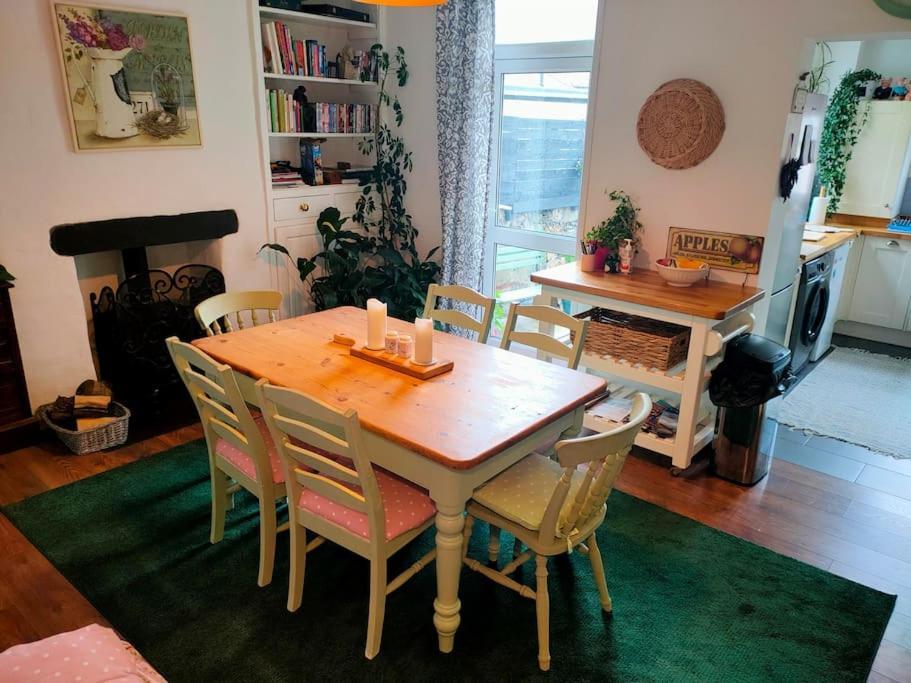 Perfect For Snowdon. Groups, Families+Dogs Welcome Llanberis Exterior photo